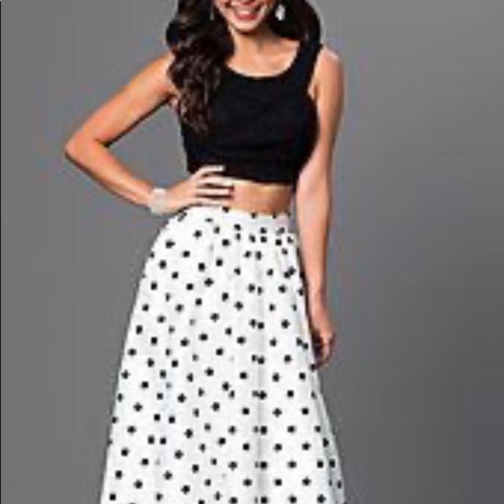 PROM GIRL two piece dress. Size 5. New with tag.